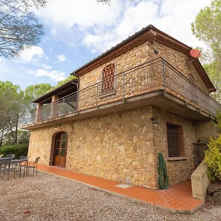 Le Pinetine Apartment Riparbella