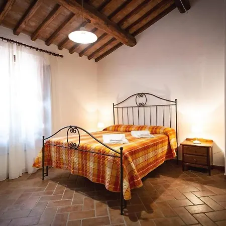 Le Pinetine Apartment *